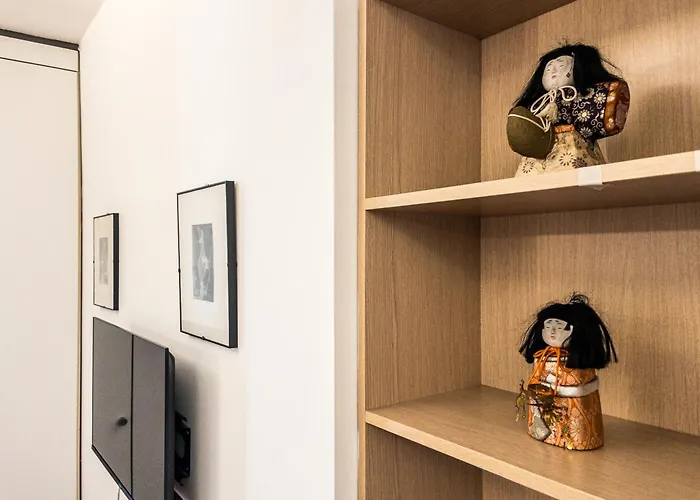 Red Dragon - Via Paolo Sarpi *